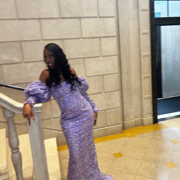 Elegant Purple Off-Shoulder Dress - Picture 1 of 2